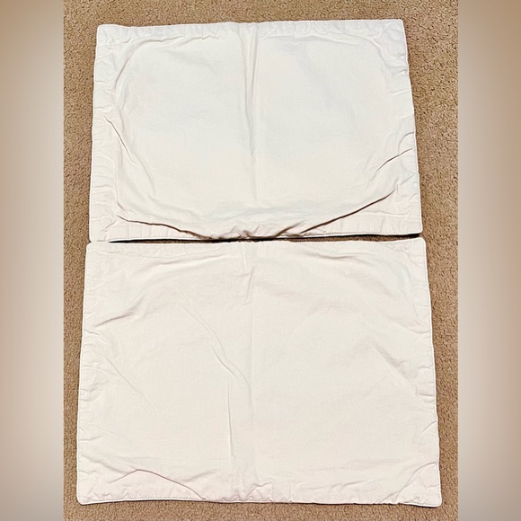 Target Heart Love Polka Dot Valentine’s Day Cloth Placemats Set of 2 - Picture 3 of 5